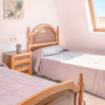 Apartamento cuarto derecha - Gemelas atico