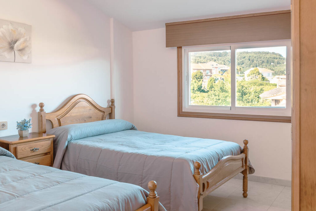 Apartamento cuarto izquierda - Gemelas